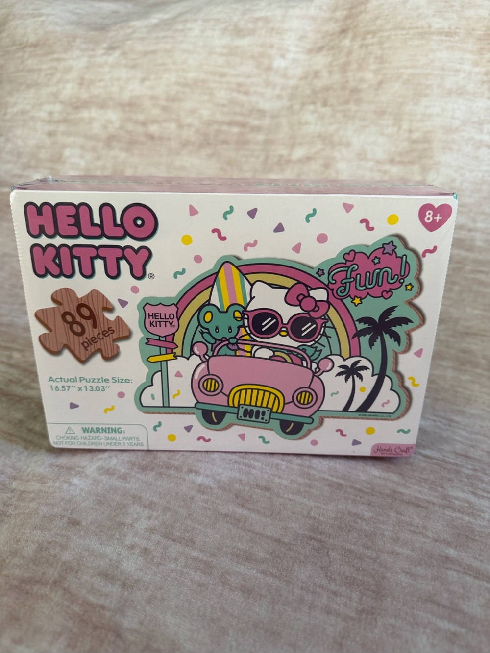 Hello Kitty Pink and Yellow Beach Drive Puzzle - 89 Piece